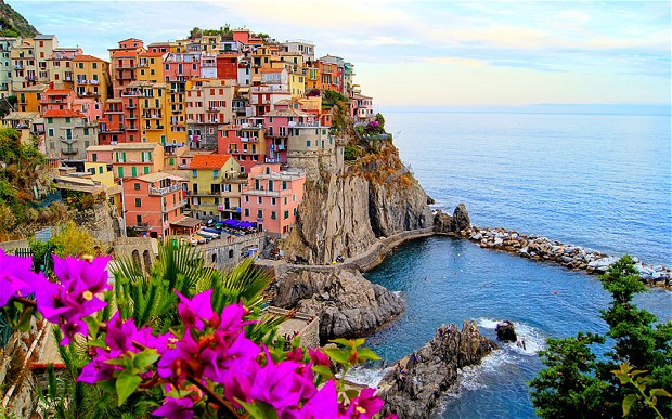 cinque-terre-italy_2799614b